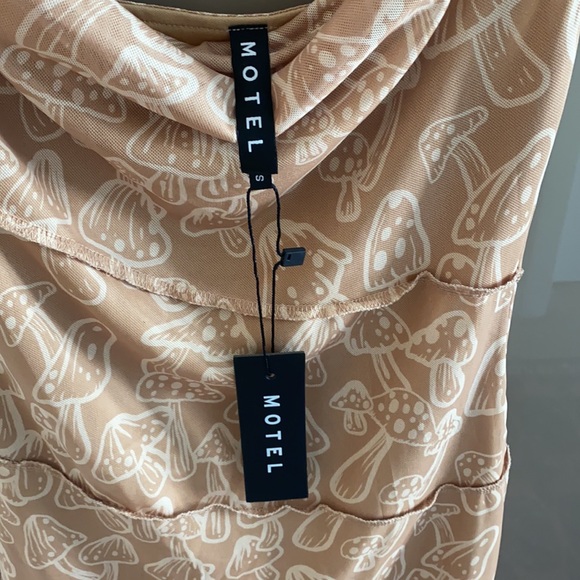 SOLD NWT Princess Polly Mushroom Dress S - Picture 3 of 5